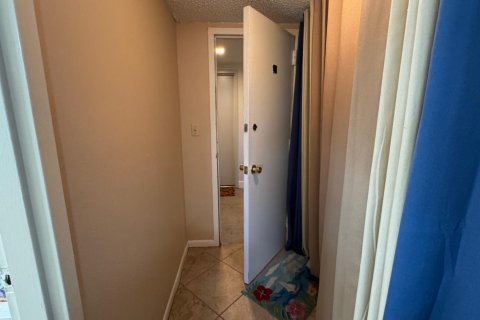 Copropriété à vendre à Pompano Beach, Floride: 2 chambres, 104.98 m2 № 2146007 - photo 22