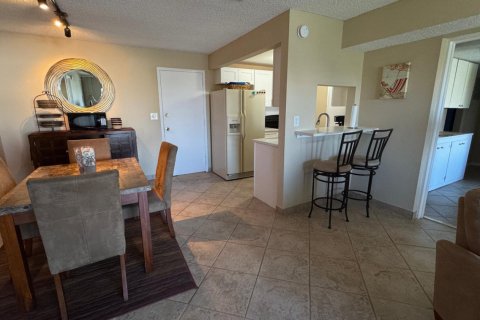 Copropriété à vendre à Pompano Beach, Floride: 2 chambres, 104.98 m2 № 2146007 - photo 6