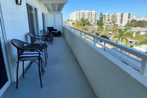 Copropriété à vendre à Pompano Beach, Floride: 2 chambres, 104.98 m2 № 2146007 - photo 23