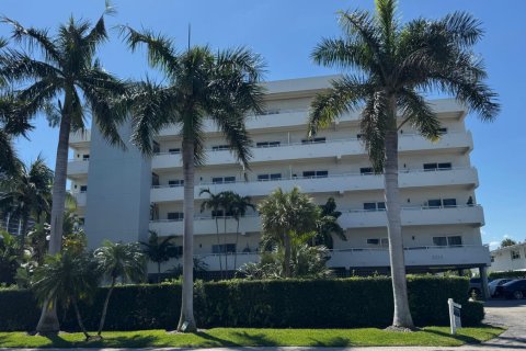 Condo à Pompano Beach, Floride, 2 chambres № 2146007