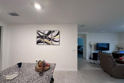 Villa ou maison à louer à Sanford, Floride: 4 chambres, 170.57 m2 № 2432586 - photo 7