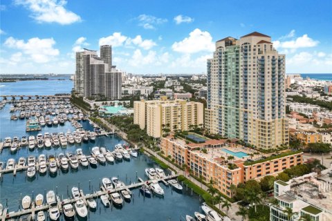 Copropriété à vendre à Miami Beach, Floride: 2 chambres, 100.33 m2 № 1976167 - photo 8