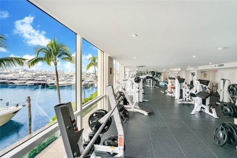 Copropriété à vendre à Miami Beach, Floride: 2 chambres, 100.33 m2 № 1976167 - photo 16