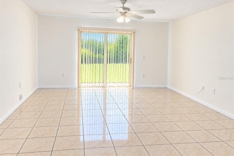 Villa ou maison à vendre à Orlando, Floride: 4 chambres, 182.27 m2 № 2353427 - photo 6