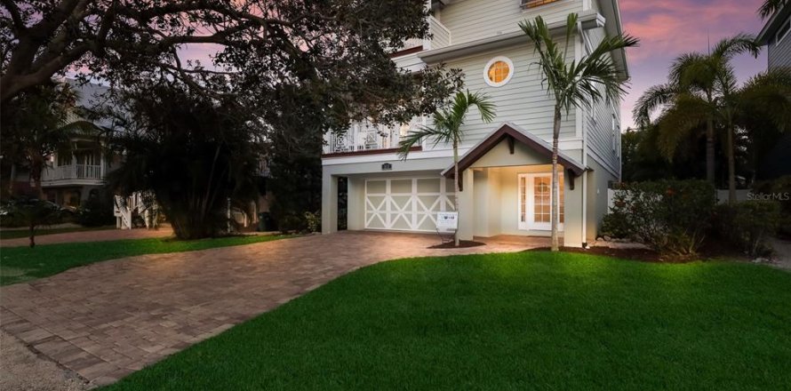 Villa ou maison à Anna Maria, Floride 5 chambres, 248.98 m2 № 1648151