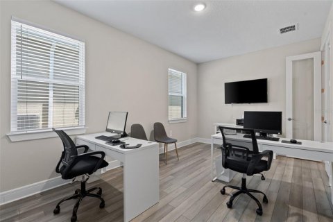 House in Montverde, Florida 5 bedrooms, 336.4 sq.m. № 1881213 - photo 8