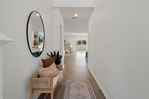 Villa ou maison à vendre à New Port Richey, Floride: 5 chambres, 221.94 m2 № 2401060 - photo 13