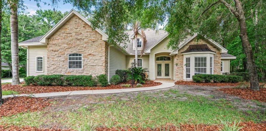 Villa ou maison à Gainesville, Floride 5 chambres, 325.81 m2 № 1771293
