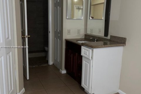 Condominio en alquiler en Sunrise, Florida, 2 dormitorios, 95.13 m2 № 1897314 - foto 7