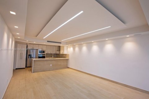 Copropriété à louer à Miami, Floride: 2 chambres, 92.34 m2 № 2075175 - photo 24