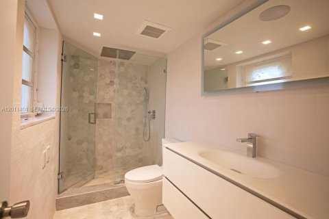 Copropriété à louer à Miami, Floride: 2 chambres, 92.34 m2 № 2075175 - photo 17
