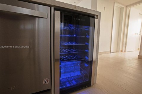 Copropriété à louer à Miami, Floride: 2 chambres, 92.34 m2 № 2075175 - photo 21