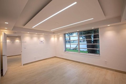 Copropriété à louer à Miami, Floride: 2 chambres, 92.34 m2 № 2075175 - photo 15