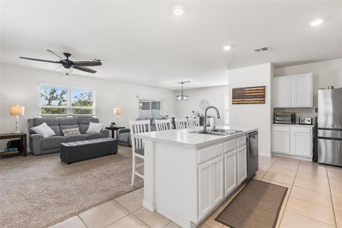 House in Leesburg, Florida 4 bedrooms, 216.28 sq.m. № 1876180 - photo 6