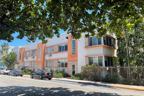 Condominio en venta en Miami Beach, Florida, 1 dormitorio, 60.39 m2 № 1980069 - foto 5