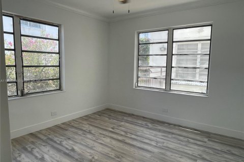 Condominio en venta en Miami Beach, Florida, 1 dormitorio, 60.39 m2 № 1980069 - foto 12