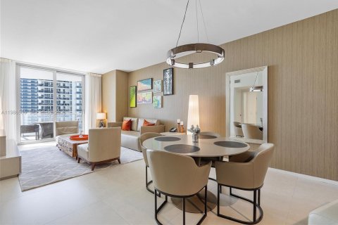 Copropriété à vendre à Hollywood, Floride: 1 chambre, 78.13 m2 № 2048369 - photo 3