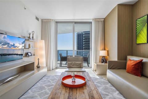 Copropriété à vendre à Hollywood, Floride: 1 chambre, 78.13 m2 № 2048369 - photo 14