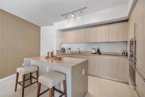 Copropriété à vendre à Hollywood, Floride: 1 chambre, 78.13 m2 № 2048369 - photo 4