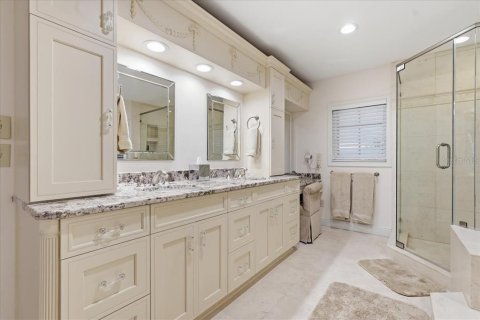 Villa ou maison à vendre à Tampa, Floride: 5 chambres, 397.44 m2 № 2284353 - photo 20