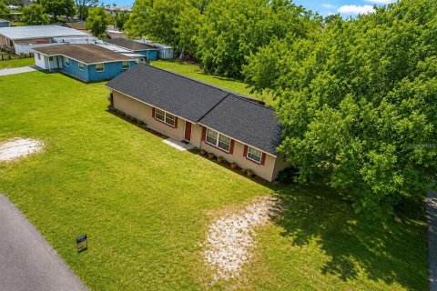 House in Kissimmee, Florida 4 bedrooms, 171.68 sq.m. № 2277137