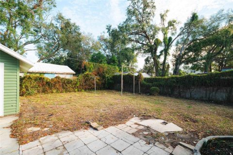 House in Tampa, Florida 3 bedrooms, 121.14 sq.m. № 1541325 - photo 24