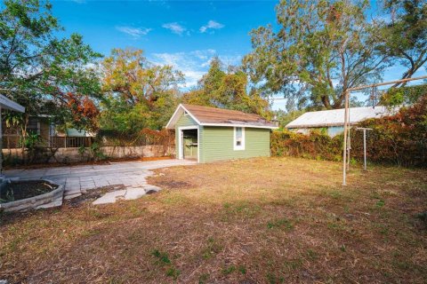 House in Tampa, Florida 3 bedrooms, 121.14 sq.m. № 1541325 - photo 25