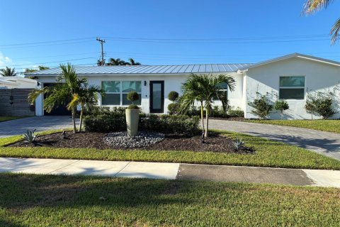 Villa ou maison à louer à North Palm Beach, Floride: 3 chambres, 204.29 m2 № 2414644 - photo 3