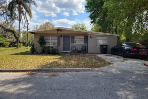 House in Maitland, Florida 3 bedrooms, 134.62 sq.m. № 1631912 - photo 1