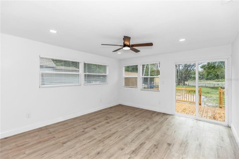 House in Casselberry, Florida 2 bedrooms, 86.96 sq.m. № 2096655 - photo 7