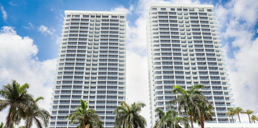 Condo in West Palm Beach, Florida, 2 bedrooms № 2246695