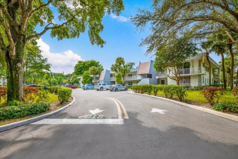 Copropriété à louer à Pompano Beach, Floride: 2 chambres, 103.31 m2 № 2171633 - photo 13