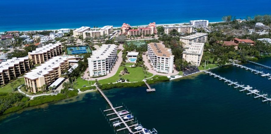 Condo in Sarasota, Florida, 2 bedrooms  № 1786400