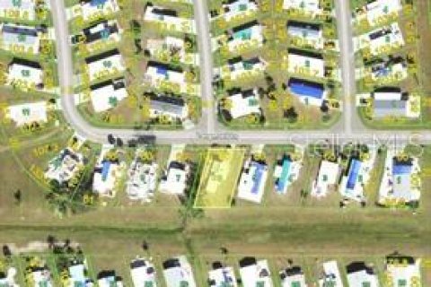 Terreno en venta en Port Charlotte, Florida № 2162011 - foto 5