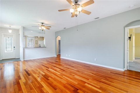 Villa ou maison à vendre à Tavares, Floride: 3 chambres, 159.7 m2 № 2351799 - photo 11