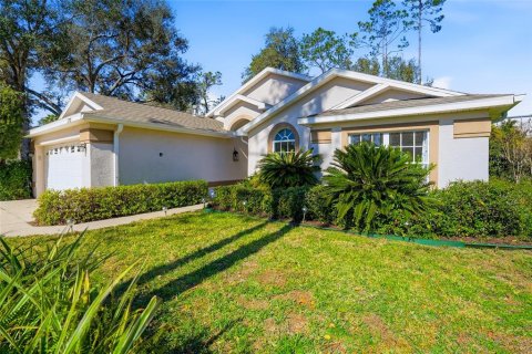 Villa ou maison à vendre à Wesley Chapel, Floride: 2 chambres, 164.72 m2 № 2142115 - photo 2