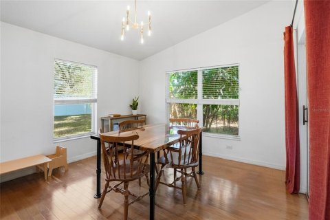 Villa ou maison à vendre à Wesley Chapel, Floride: 2 chambres, 164.72 m2 № 2142115 - photo 12