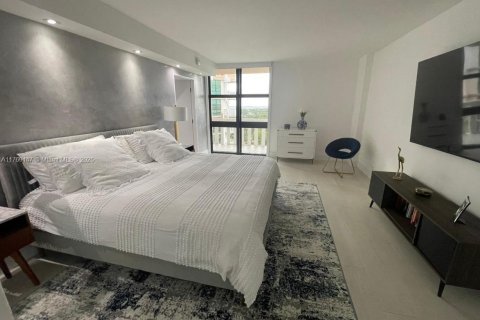 Condo in Key Biscayne, Florida, 2 bedrooms  № 1691176 - photo 10