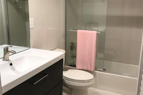 Copropriété à louer à Sunny Isles Beach, Floride: 2 chambres, 141.49 m2 № 1936888 - photo 22