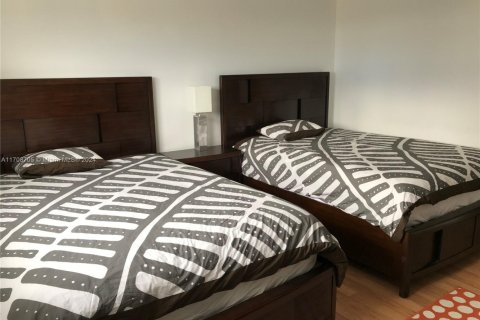 Copropriété à louer à Sunny Isles Beach, Floride: 2 chambres, 141.49 m2 № 1936888 - photo 25