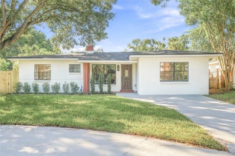 Villa ou maison à Tampa, Floride 3 chambres, 233.18 m2 № 2429395