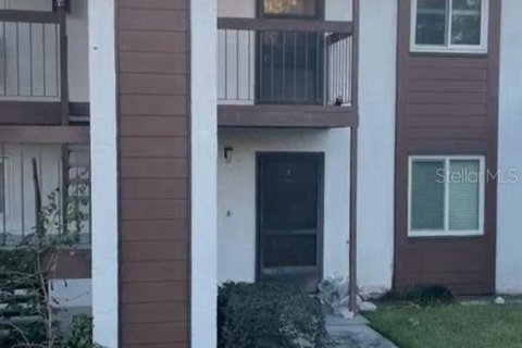 Condo in Zephyrhills, Florida, 2 bedrooms  № 2239715