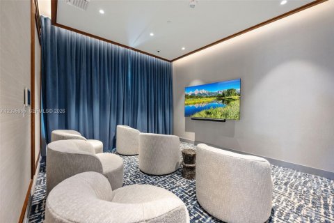 Condominio en alquiler en Miami, Florida, 2 dormitorios, 78.5 m2 № 2084906 - foto 20