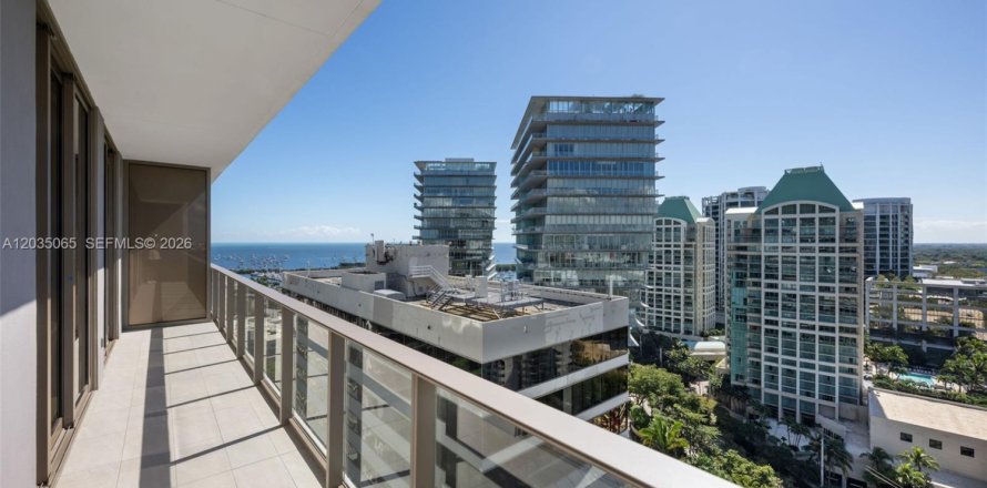 Condominio en Miami, Florida, 2 dormitorios  № 2084906