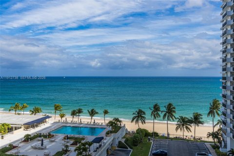 Condo in Fort Lauderdale, Florida, 3 bedrooms  № 2059808 - photo 6