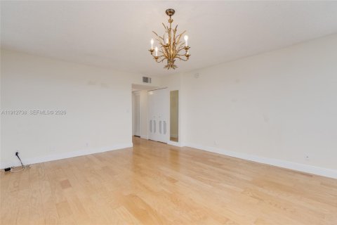 Condo in Fort Lauderdale, Florida, 3 bedrooms  № 2059808 - photo 23