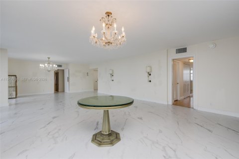 Condo in Fort Lauderdale, Florida, 3 bedrooms  № 2059808 - photo 10