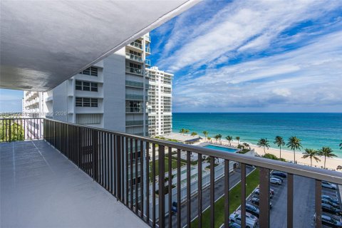Condo in Fort Lauderdale, Florida, 3 bedrooms  № 2059808 - photo 3