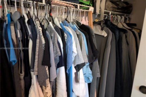 Купить виллу или дом в Холливуд, Флорида 3 спальни, 114.46м2, № 1948623 - фото 28