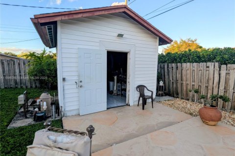 Купить виллу или дом в Холливуд, Флорида 3 спальни, 114.46м2, № 1948623 - фото 20